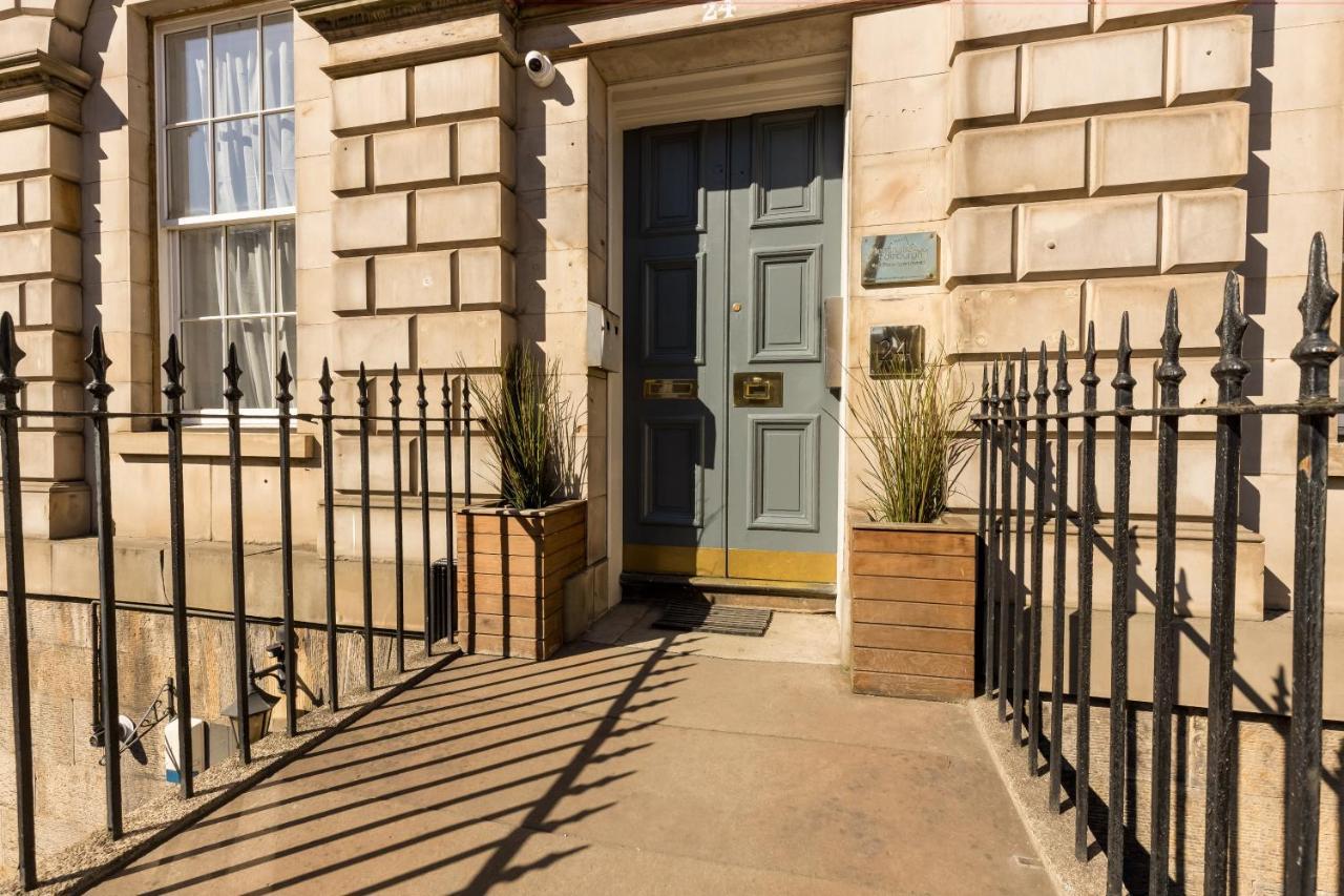 York Place Apartments By Destination Edinburgh, Edinburgh